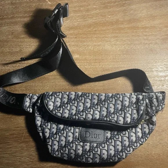 Unisex Fanny pack - Picture 1 of 2